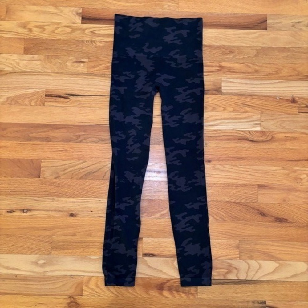 SPANX Camo Seamless High Waist Leggings Black Gray Size M